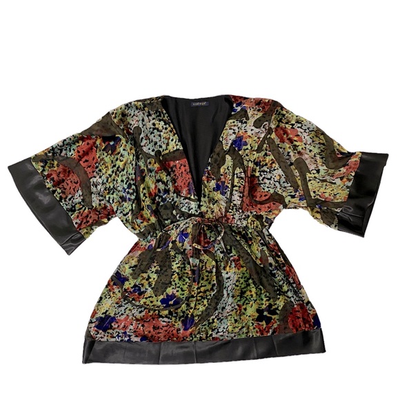 ecologie Tops - Ecologie Plunge Neck Empire Waist Multicolored Wide Sleeve Tie Waist Blouse XL